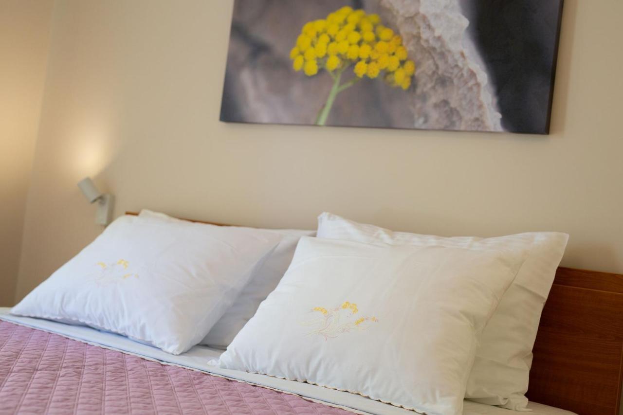 Apartments Jele มาลินสกา ภายนอก รูปภาพ